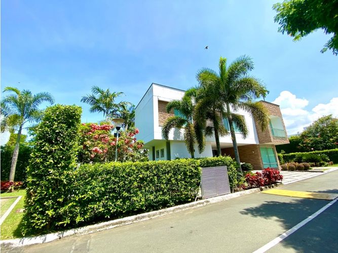 Casa de 5 alcobas en venta en Pance, Cali, 610 m² · foto 3 de 24