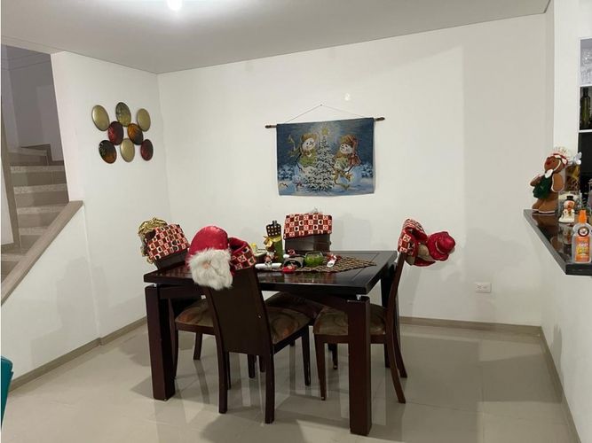 Casa de 4 alcobas en venta en Cn. Sol De La Arboleda, Jamundí, 300 m² · foto 9 de 24