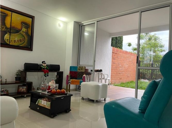 Casa de 4 alcobas en venta en Cn. Sol De La Arboleda, Jamundí, 300 m² · foto 15 de 24
