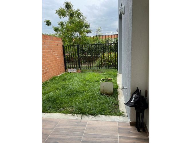 Casa de 4 alcobas en venta en Cn. Sol De La Arboleda, Jamundí, 300 m² · foto 17 de 24