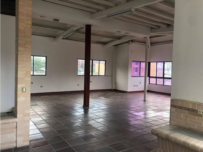 Apartamento de 5 alcobas en venta en Santa Teresita, Cali, 400 m² · foto 8 de 23