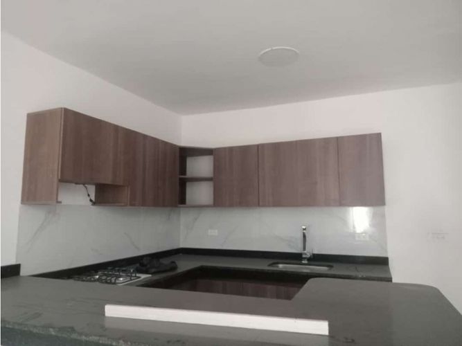 Bodega en venta en San Nicolas, Cali, 345 m² · foto 9 de 16