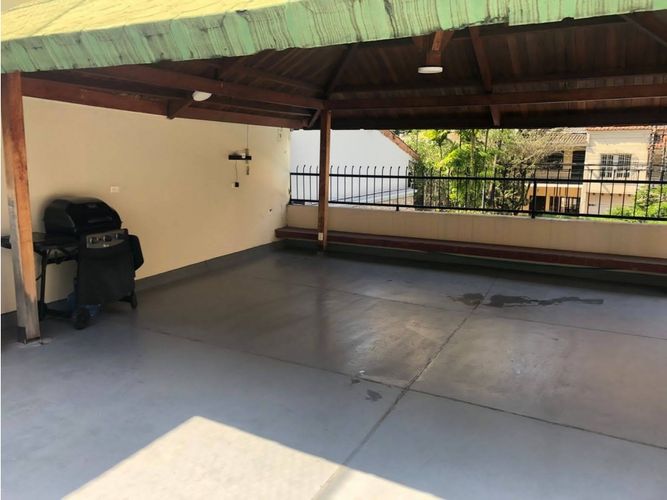 Apartamento de 5 alcobas en venta en Santa Teresita, Cali, 400 m² · foto 12 de 23
