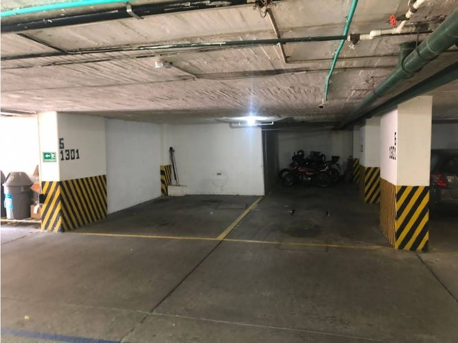 Apartamento de 5 alcobas en venta en Santa Teresita, Cali, 400 m² · foto 20 de 23