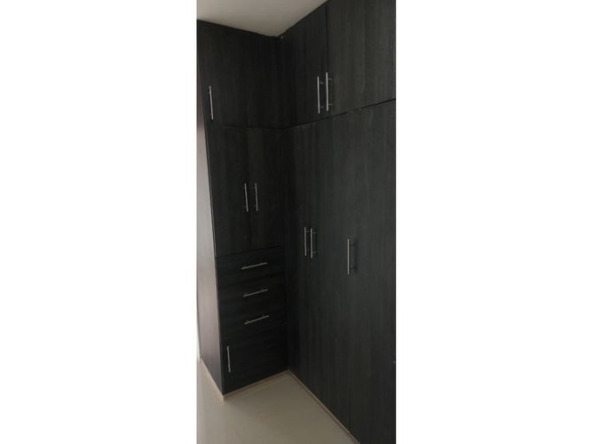 Casa de 6 alcobas en venta en Porerito, Jamundí, 282 m² · foto 14 de 24
