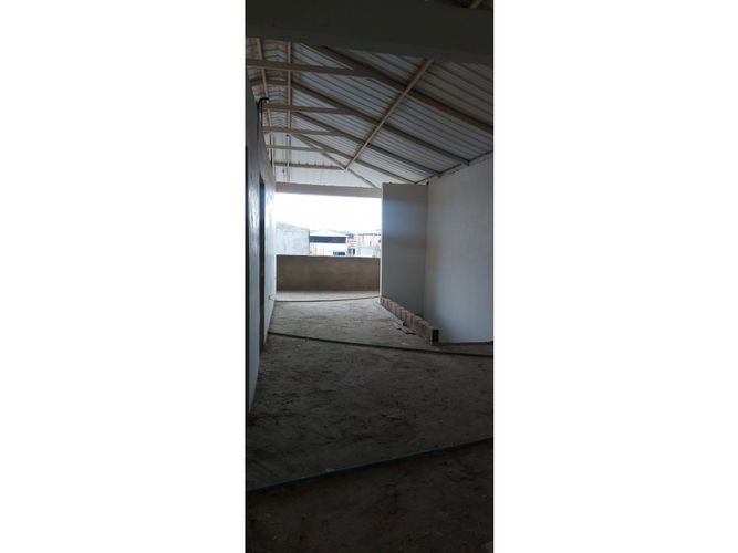 Casa de 6 alcobas en venta en Porerito, Jamundí, 282 m² · foto 19 de 24