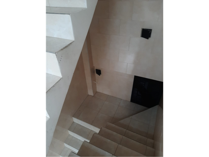 Edificio en venta en El Dorado, Cali, 920 m² · foto 2 de 17