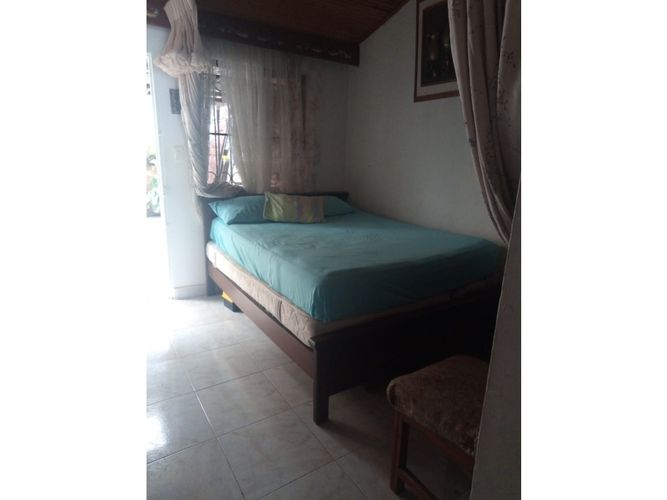 Casa de 5 alcobas en venta en Departamental, Cali, 260 m² · foto 4 de 19