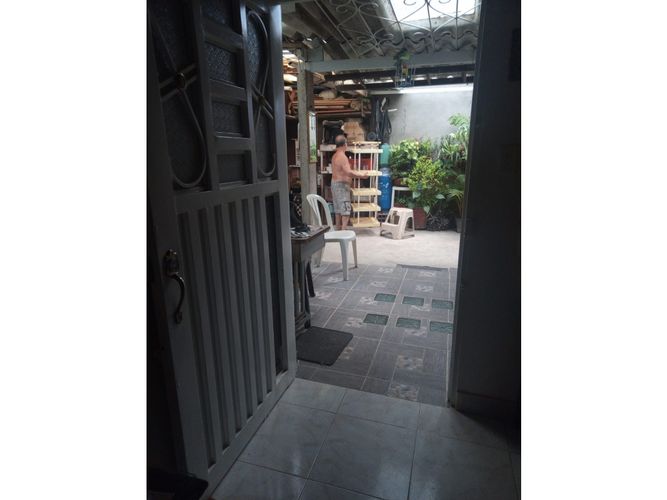 Casa de 5 alcobas en venta en Departamental, Cali, 260 m² · foto 10 de 19