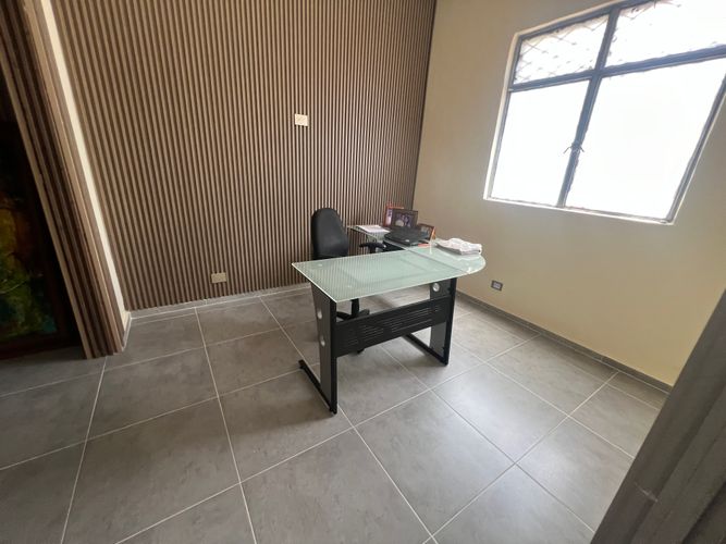 Oficina en venta en Belen, Ibagué, 300 m² · foto 5 de 7