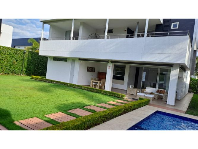 Casa de 6 alcobas en venta en Pance, Cali, 650 m² · foto 2 de 24