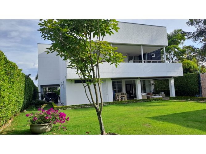 Casa de 6 alcobas en venta en Pance, Cali, 650 m² · foto 3 de 24