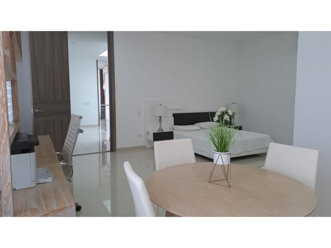 Casa de 6 alcobas en venta en Pance, Cali, 650 m² · foto 4 de 24