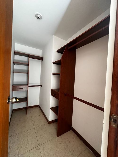Apartamento de 3 alcobas en venta en El Diamante No. 2, Medellín, 114 m² · foto 14 de 16