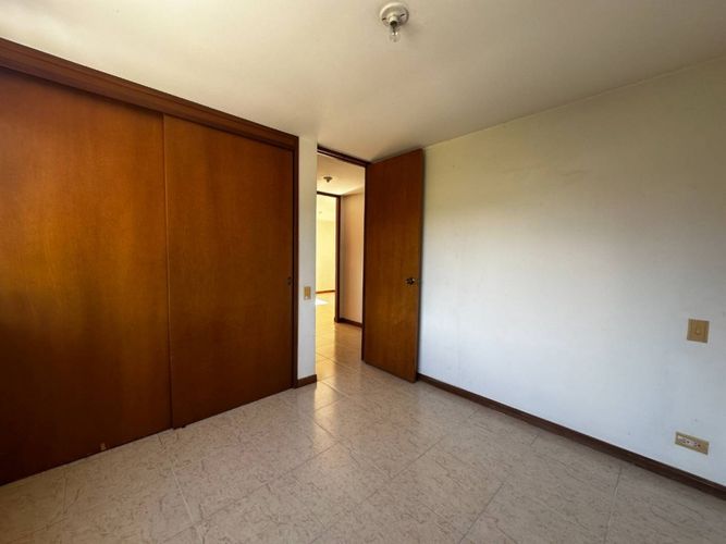 Apartamento de 3 alcobas en venta en El Diamante No. 2, Medellín, 114 m² · foto 15 de 16