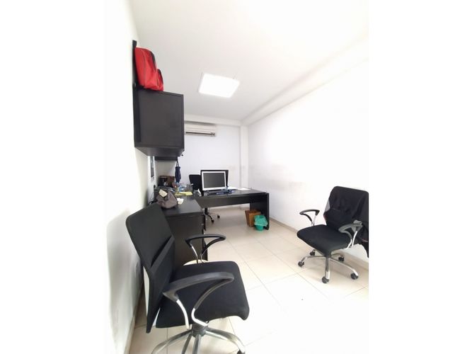 Bodega en venta en Zona Industrial, Cali, 350 m² · foto 5 de 16