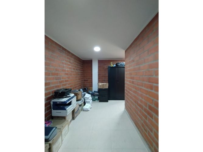 Bodega en venta en Zona Industrial, Cali, 350 m² · foto 10 de 16