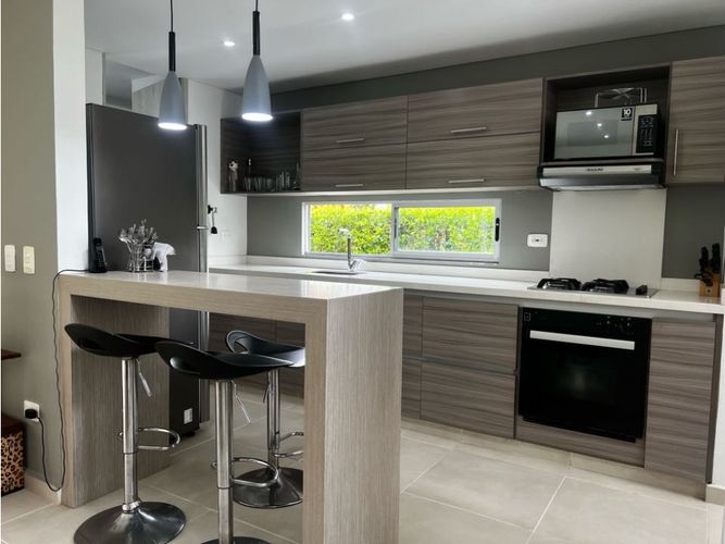 Casa de 3 alcobas en venta en Peon, Jamundí, 252 m² · foto 5 de 24