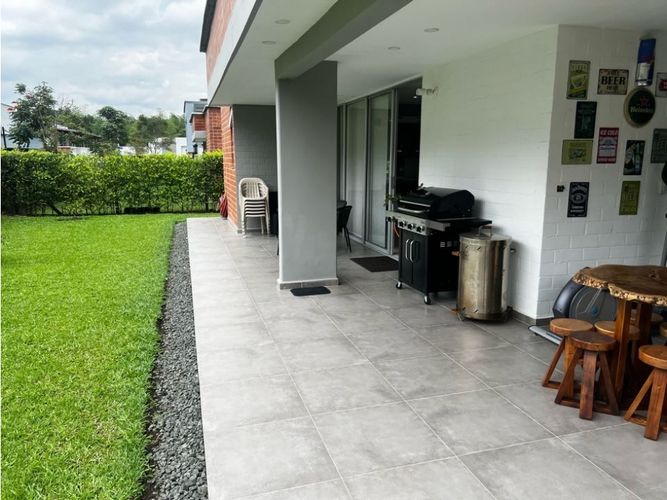 Casa de 3 alcobas en venta en Peon, Jamundí, 252 m² · foto 8 de 24