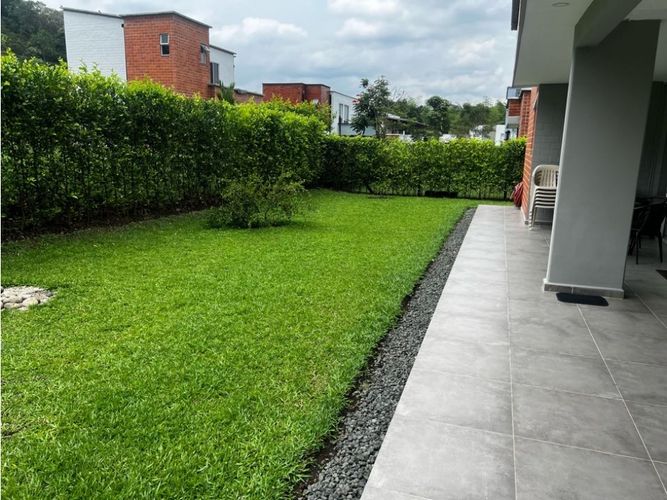 Casa de 3 alcobas en venta en Peon, Jamundí, 252 m² · foto 9 de 24