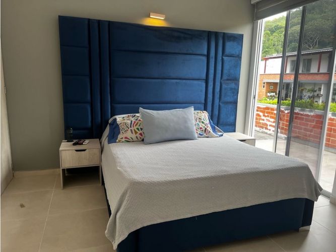 Casa de 3 alcobas en venta en Peon, Jamundí, 252 m² · foto 14 de 24