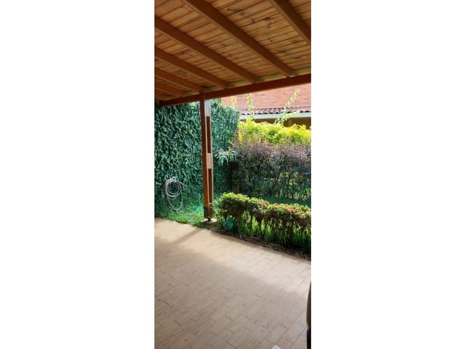 Casa de 6 alcobas en venta en El Castillo, Jamundí, 310 m² · foto 6 de 24