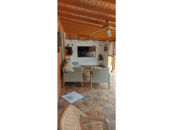 Casa de 6 alcobas en venta en El Castillo, Jamundí, 310 m² · foto 7 de 24