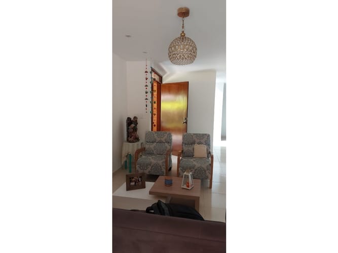 Casa de 6 alcobas en venta en El Castillo, Jamundí, 310 m² · foto 20 de 24