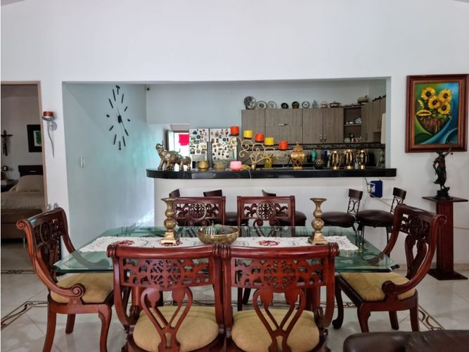 Casa de 5 alcobas en venta en Campo Alegre, Cali, 600 m² · foto 13 de 22