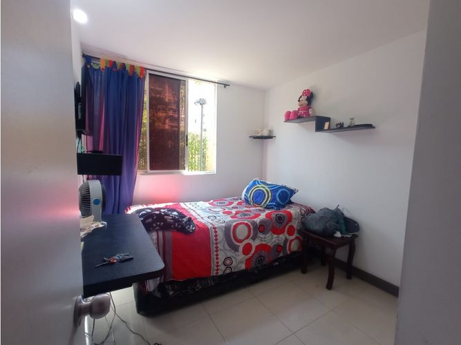 Apartamento de 3 alcobas en venta en Bochalema, Cali, 93 m² · foto 8 de 9