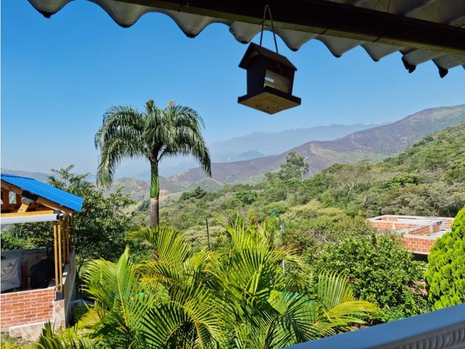 Casa de 5 alcobas en venta en Campo Alegre, Cali, 600 m² · foto 19 de 22