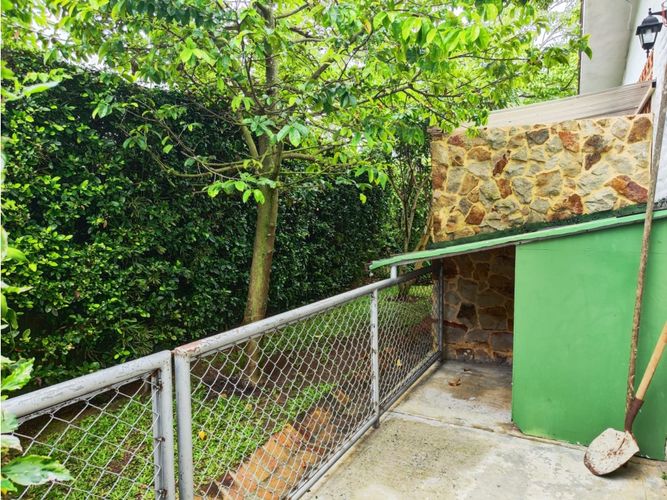 Casa de 6 alcobas en venta en La Buitrera, Cali, 250 m² · foto 18 de 24