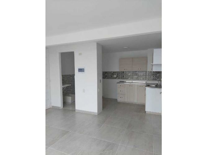 Apartamento de 2 alcobas en venta en Villas De Veracruz, Yumbo, 52 m² · foto 18 de 24