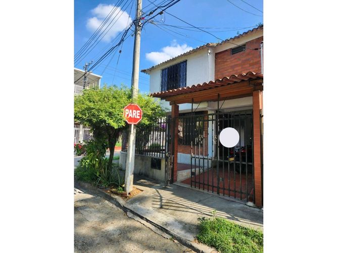 Casa de 3 alcobas en venta en Bosques De Morelia, Palmira, 190 m² · foto 2 de 18