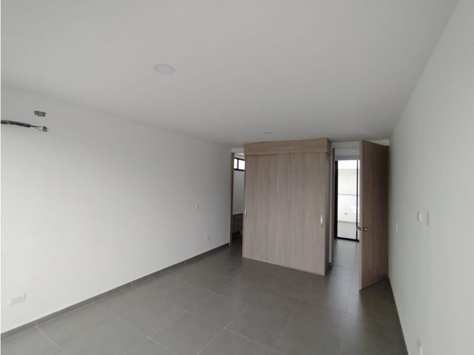 Casa de 5 alcobas en venta en Las Mercedes, Jamundí, 270 m² · foto 6 de 24