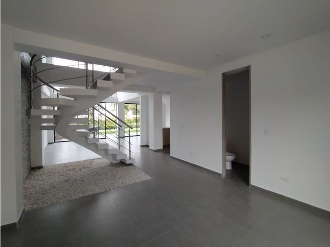 Casa de 5 alcobas en venta en Las Mercedes, Jamundí, 270 m² · foto 14 de 24