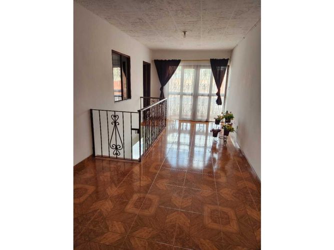 Casa de 5 alcobas en venta en Sesquicentenario, Palmira, 300 m² · foto 15 de 24