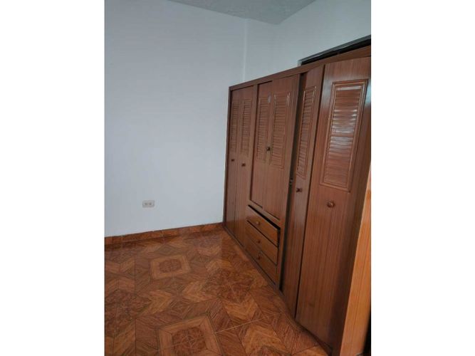 Casa de 5 alcobas en venta en Sesquicentenario, Palmira, 300 m² · foto 17 de 24