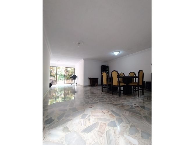 Casa de 5 alcobas en venta en El Gran Limonar Cataya, Cali, 600 m² · foto 3 de 24