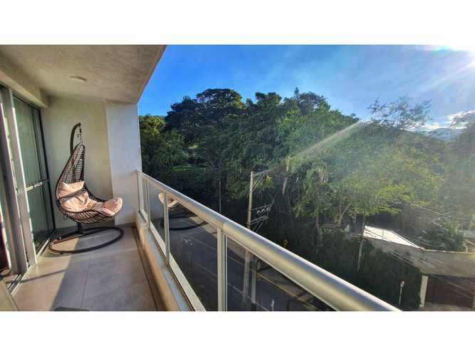 Apartamento en venta en Bellavista, Cali · foto 5 de 21
