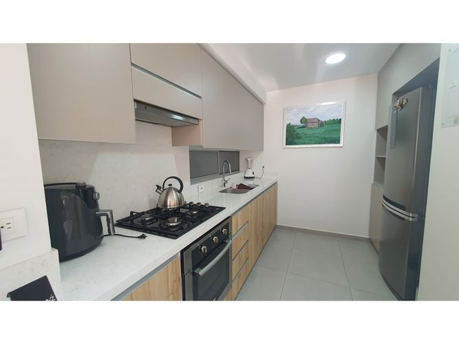 Apartamento en venta en Bellavista, Cali · foto 7 de 21