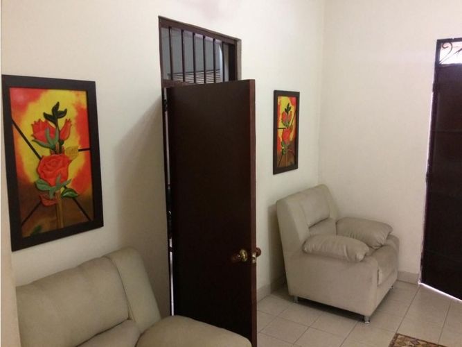 Casa de 4 alcobas en venta en Barrio Nuevo, Palmira, 252 m² · foto 12 de 12