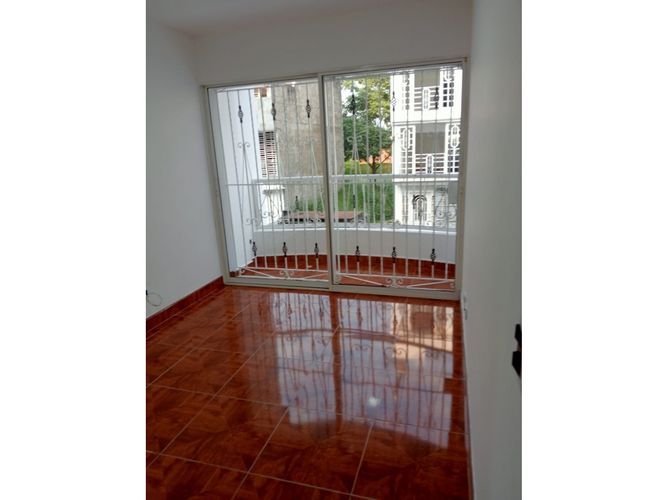 Casa de 5 alcobas en venta en Valle Del Lili, Cali, 330 m² · foto 13 de 20