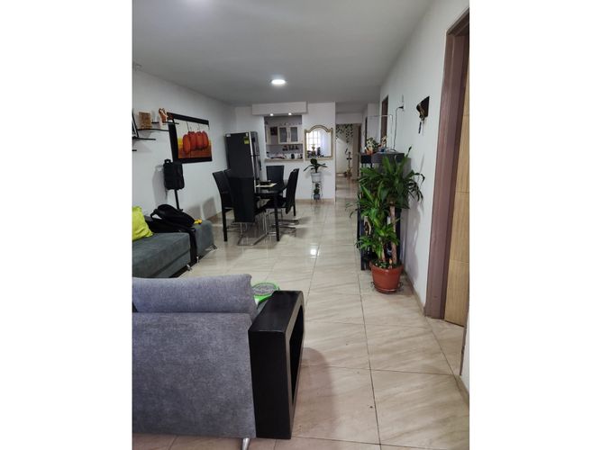 Casa de 5 alcobas en venta en San Luis, Cali, 357 m² · foto 6 de 21