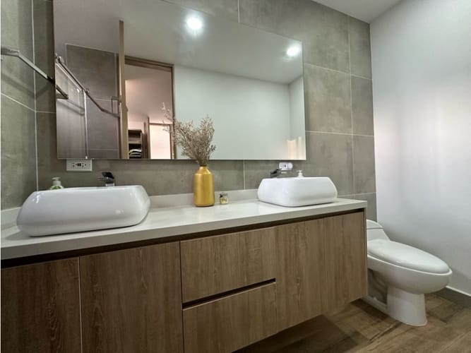 Casa de 4 alcobas en venta en Panamericano, Jamundí, 238 m² · foto 13 de 24