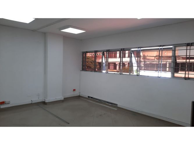 Edificio en venta en San Vicente, Cali, 713 m² · foto 5 de 24