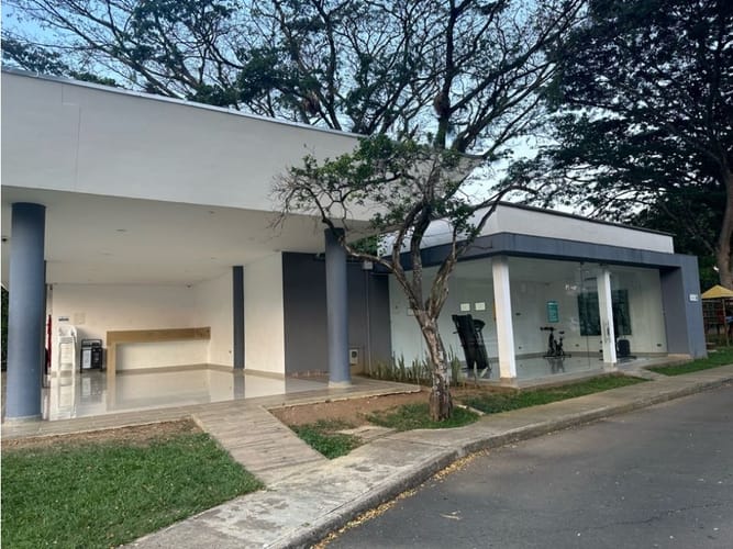 Casa de 4 alcobas en venta en Panamericano, Jamundí, 238 m² · foto 22 de 24