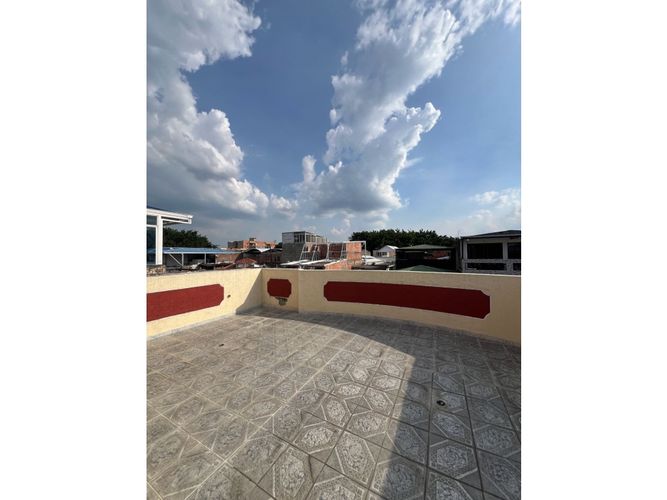Casa de 6 alcobas en venta en Caney, Cali, 275 m² · foto 10 de 10