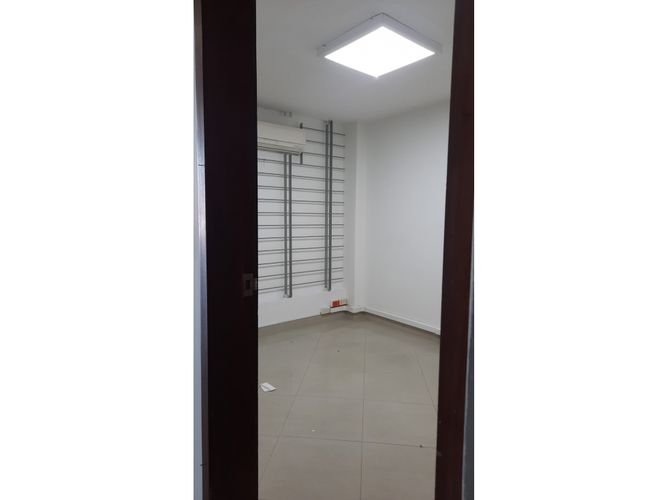 Edificio en venta en San Vicente, Cali, 713 m² · foto 14 de 24