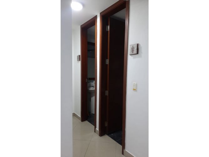 Edificio en venta en San Vicente, Cali, 713 m² · foto 17 de 24